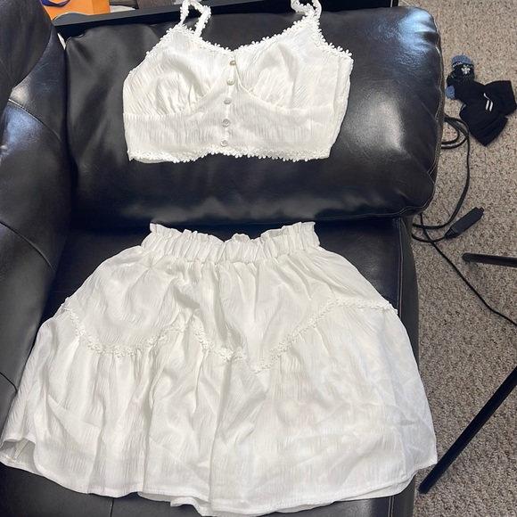 Brand new bachelorette set size S - never worn skirt and top - Picture 1 of 3